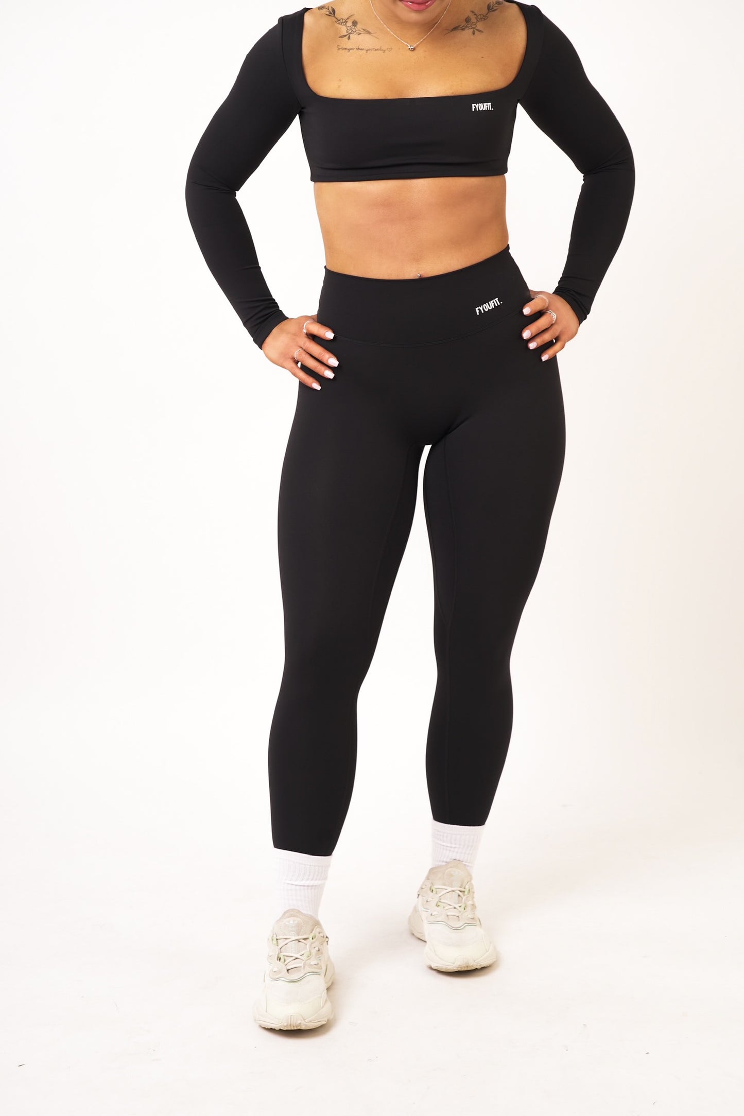 Black Scrunch Bum Leggings - Simone