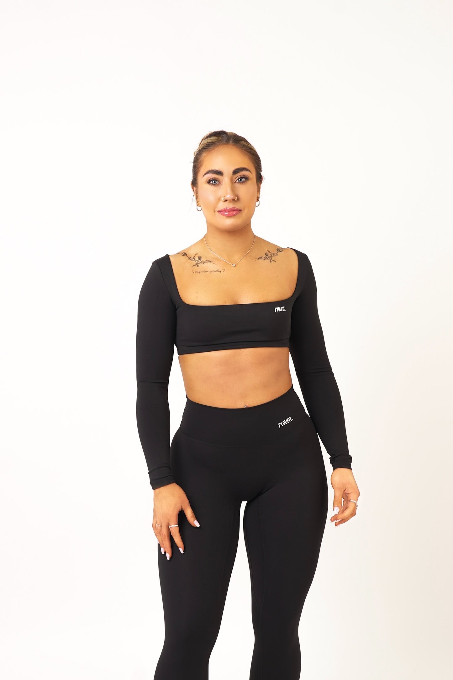 Black Long Sleeve Cropped Top  - Simone