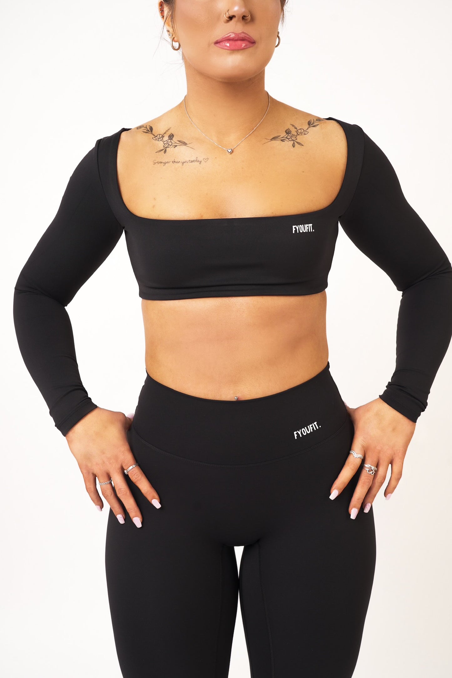 Black Long Sleeve Cropped Top  - Simone